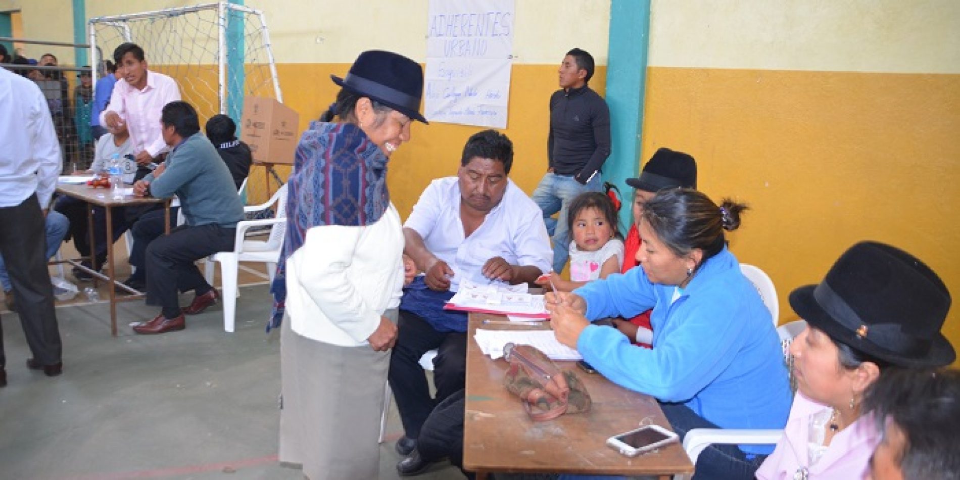 PRIMARIAS DE PACHAKUTIK EN SAQUISILÍ NO CONCLUYÓ POR DISTURBIOS EN CONTEO DE VOTOS (VIDEO)