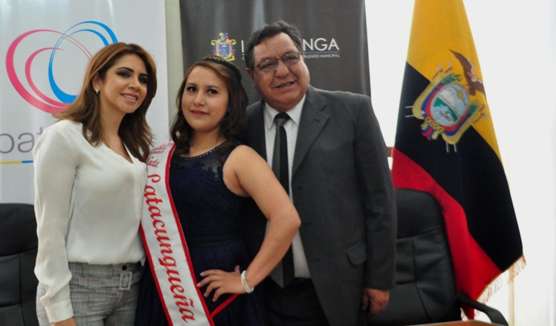 INSCRIPCIÓN DE PAOLA VERÓNICA CLAUDIO ESPIN CANDIDATA A REINA DE LATACUNGA 2018 – 2019.(VIDEO)