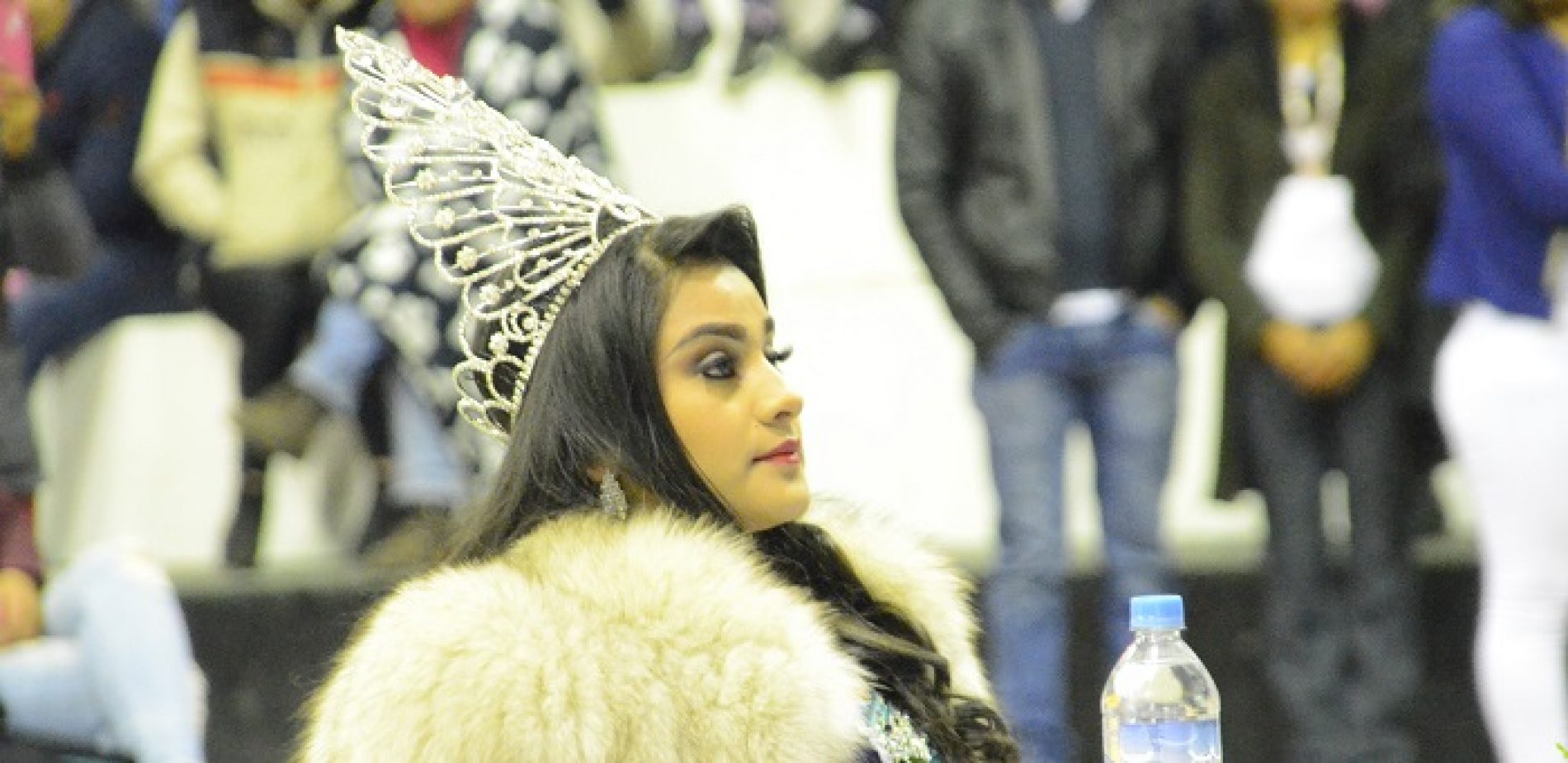 CECILIA ESCOBAR ALTAMIRANO ELECTA REINA DE MULALÓ (LATACUNGA)  2018 – 2019   (VIDEO)