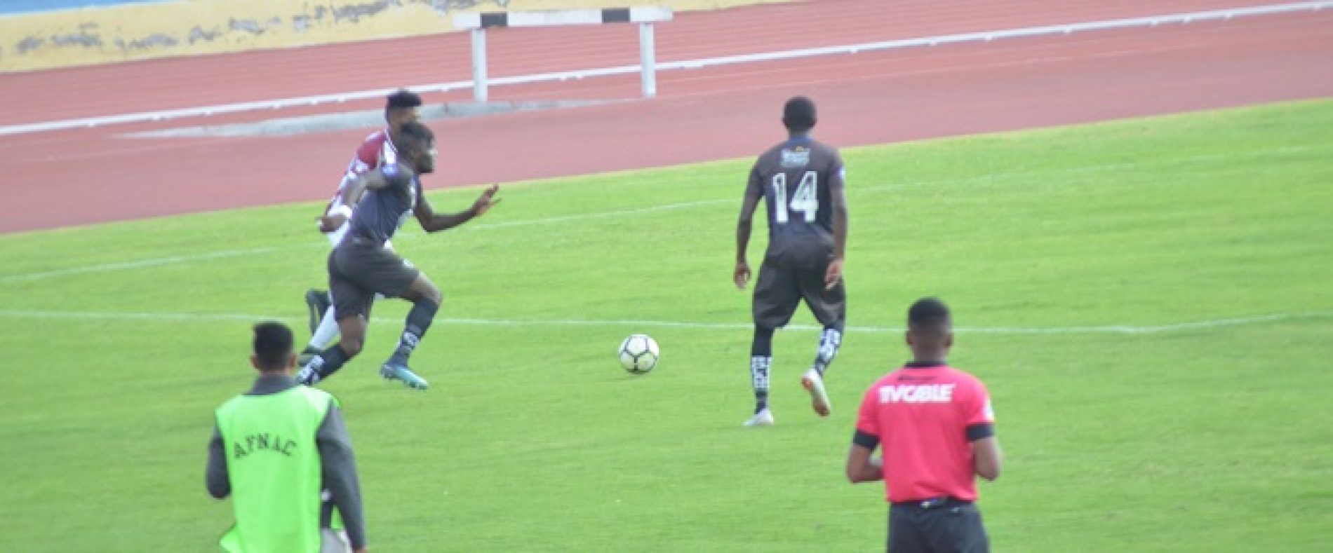 ALIANZA COTOPAXI GANÓ APRETADO 1-0 A GUAYAQUIL SC. Y SIGUE EN FIRME POR LA CLASIFICACIÓN