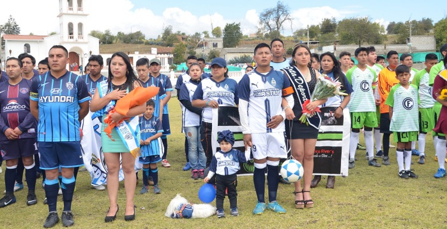 LIGA BARRIAL ORIENTAL INAUGURÓ IX CAMPEONATO DE FÚTBOL SENIOR “COPA CÉSAR UMAJINGA”.(VIDEOS)