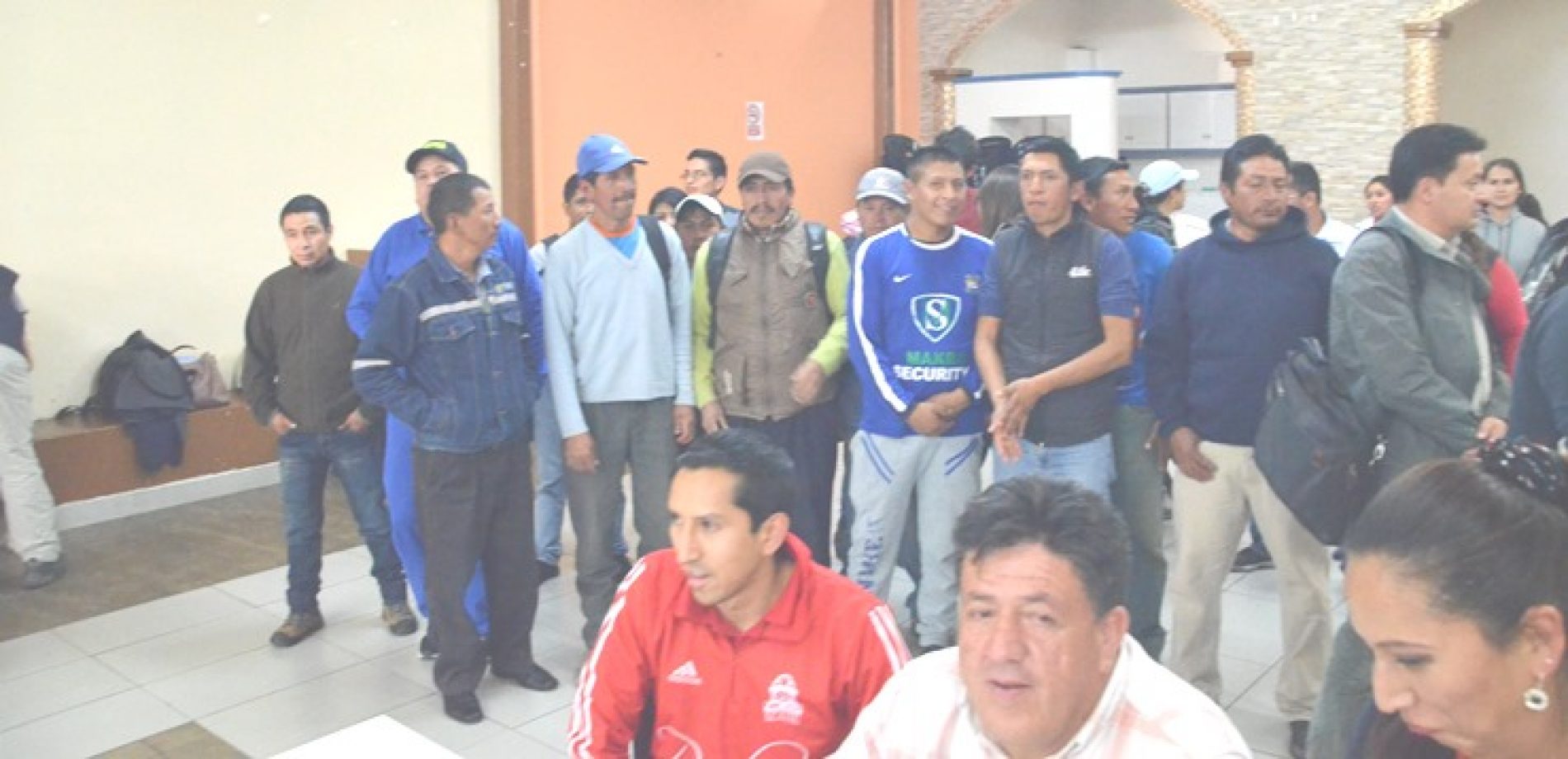 PRE ASOCIACIÓN UNIDOS SOMOS MÁS HACEN PRONUNCIAMIENTO Y RESPALDAN A ALCALDE DE PUJILÍ.(VIDEO)