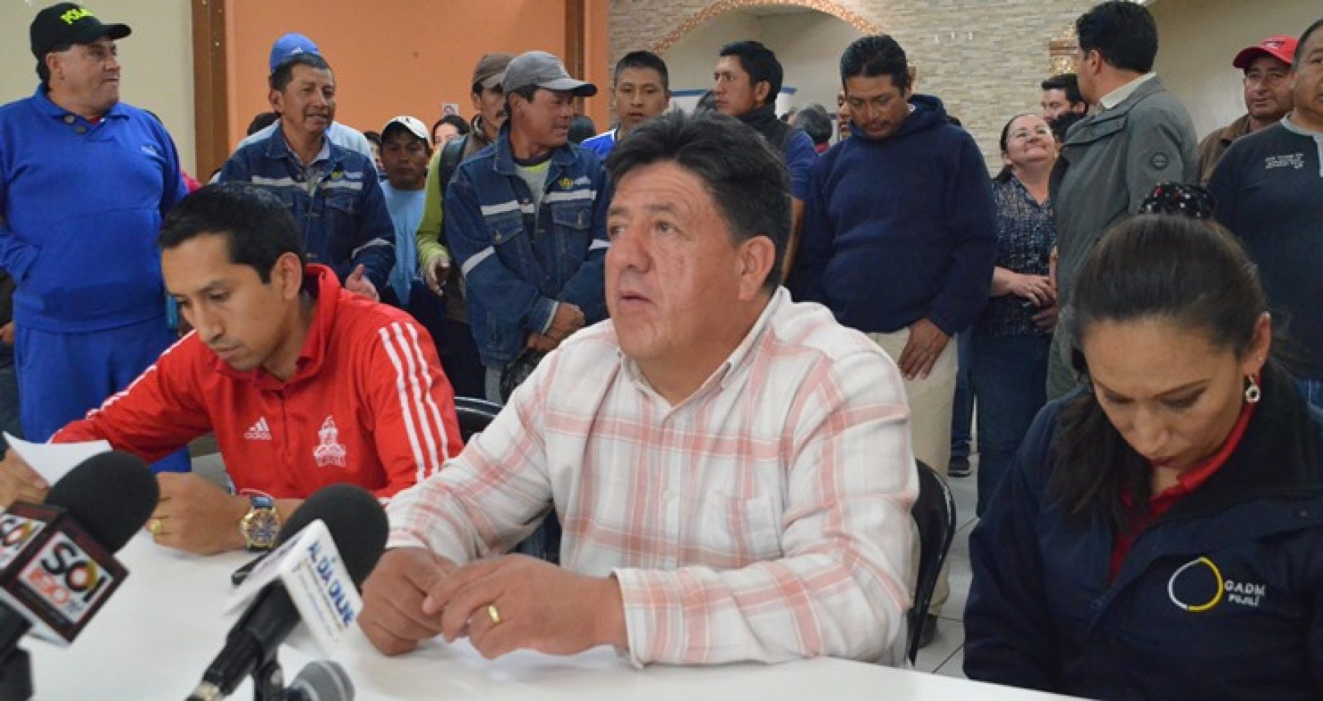 PRE ASOCIACIÓN UNIDOS SOMOS MÁS HACEN PRONUNCIAMIENTO Y RESPALDAN A ALCALDE DE PUJILÍ.(VIDEO)