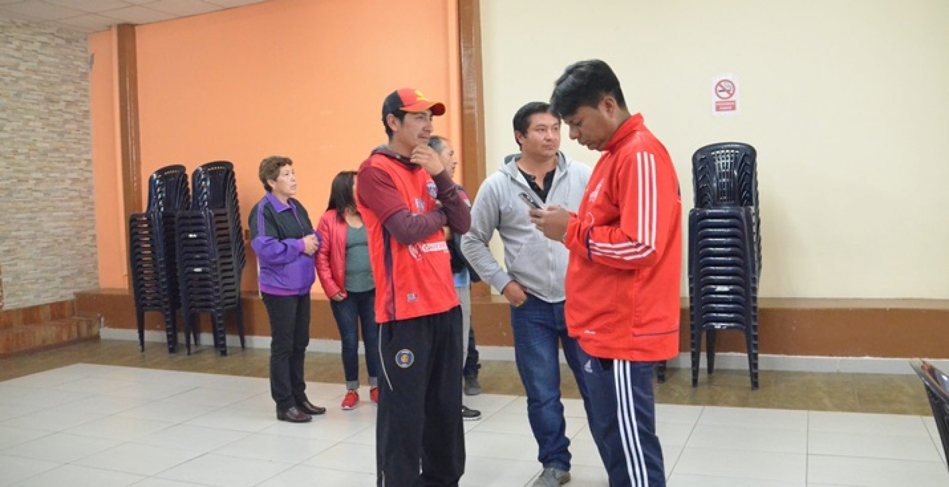 PRE ASOCIACIÓN UNIDOS SOMOS MÁS HACEN PRONUNCIAMIENTO Y RESPALDAN A ALCALDE DE PUJILÍ.(VIDEO)