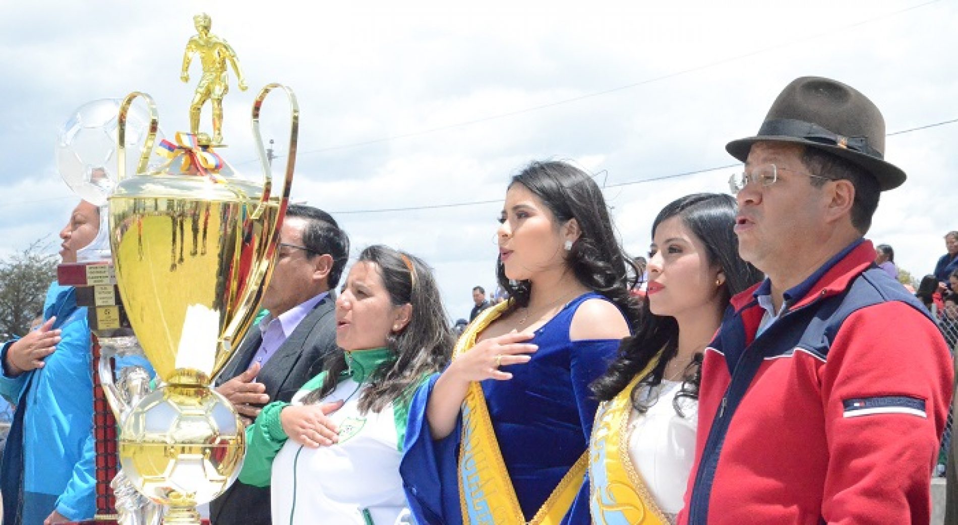 XII COPA DE CAMPEONES INAUGURÓ LIGAS RURALES DE LATACUNGA (VIDEO)