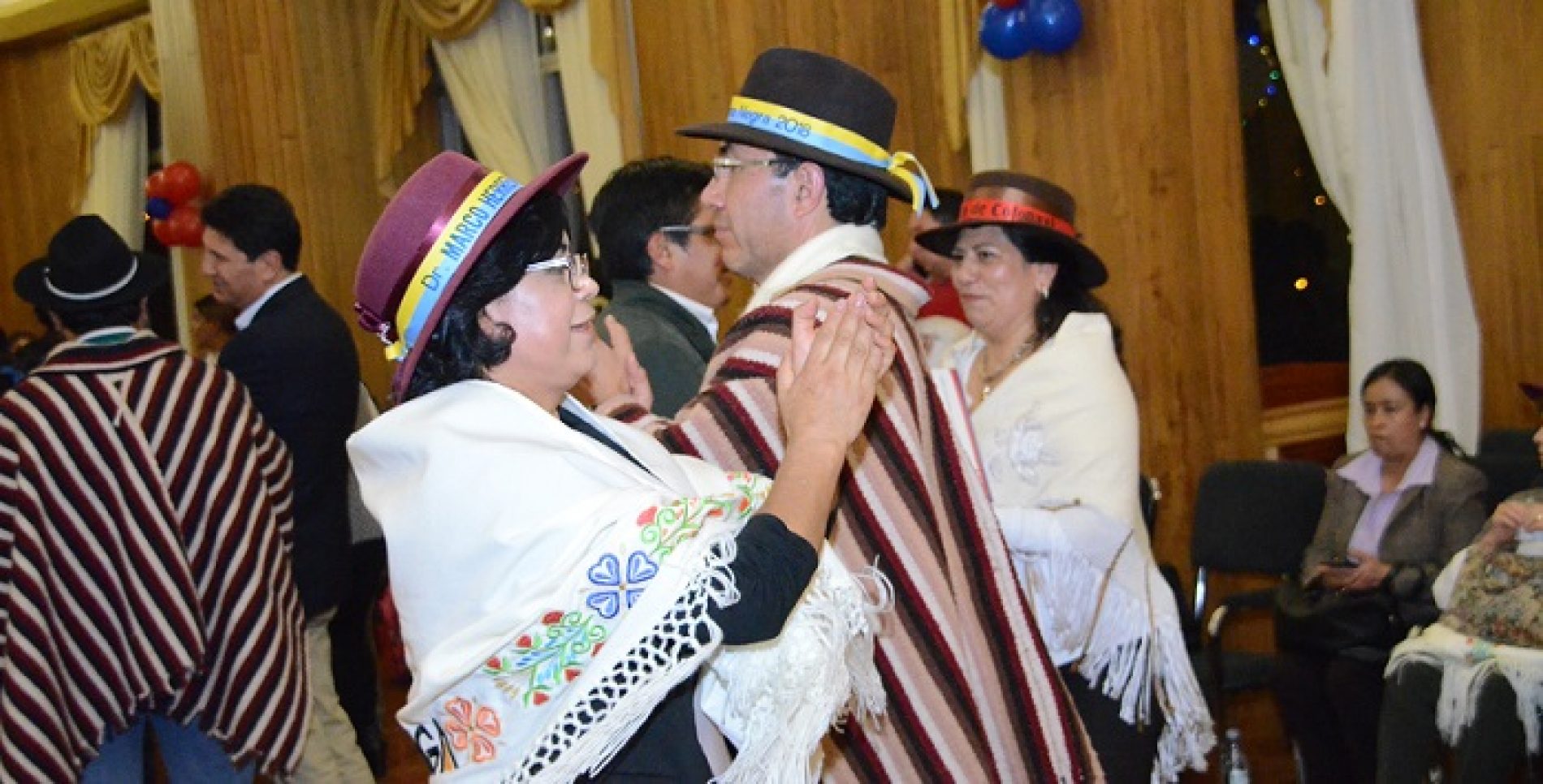 PREFECTURA DE COTOPAXI FUE JOCHADA PARA EL EVENTO DE LAS VÍSPERAS DE MAMA NEGRA (VIDEO)