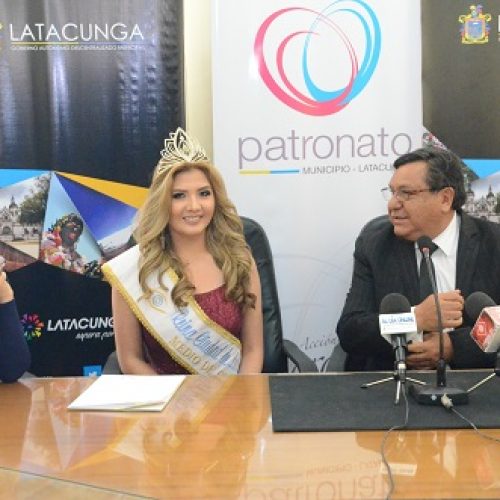 CIUDAD DE LATACUNGA ON LINE INSCRIBIÓ SU CANDIDATA A REINA DE LATACUNGA (VIDEO)