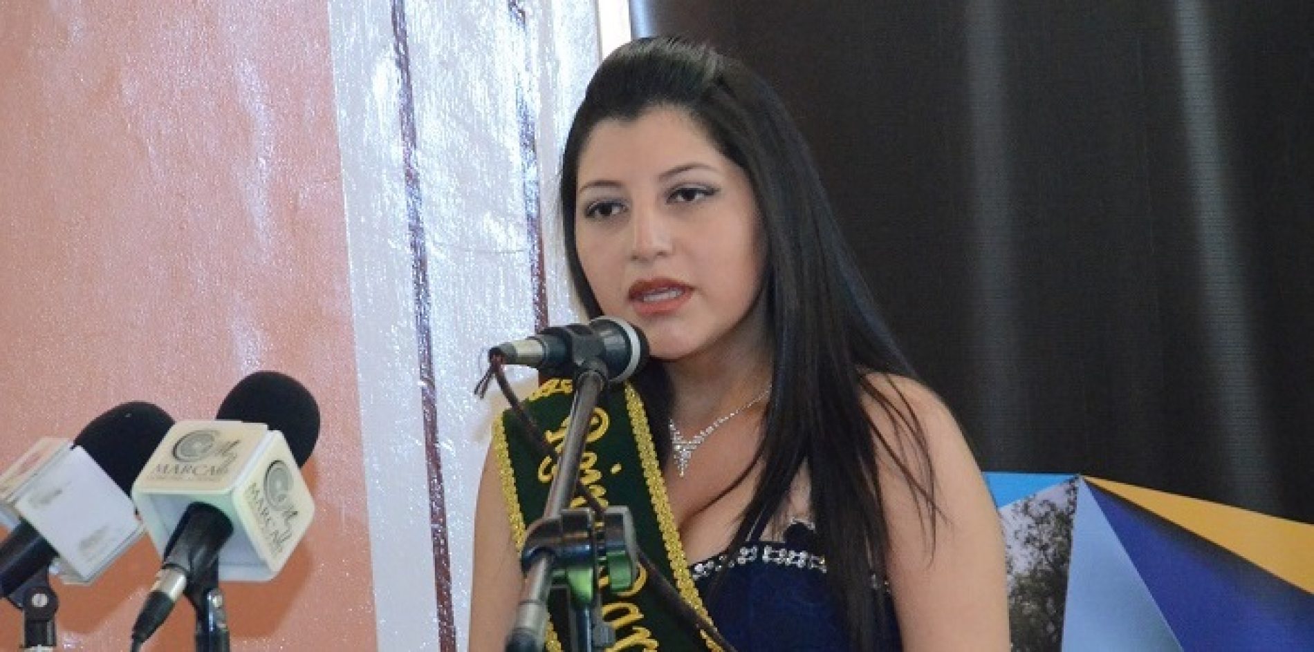 OCHO CANDIDATAS PRESENTADAS OFICIALMENTE PARA EL REINADO INTER PARROQUIAL DE LATACUNGA