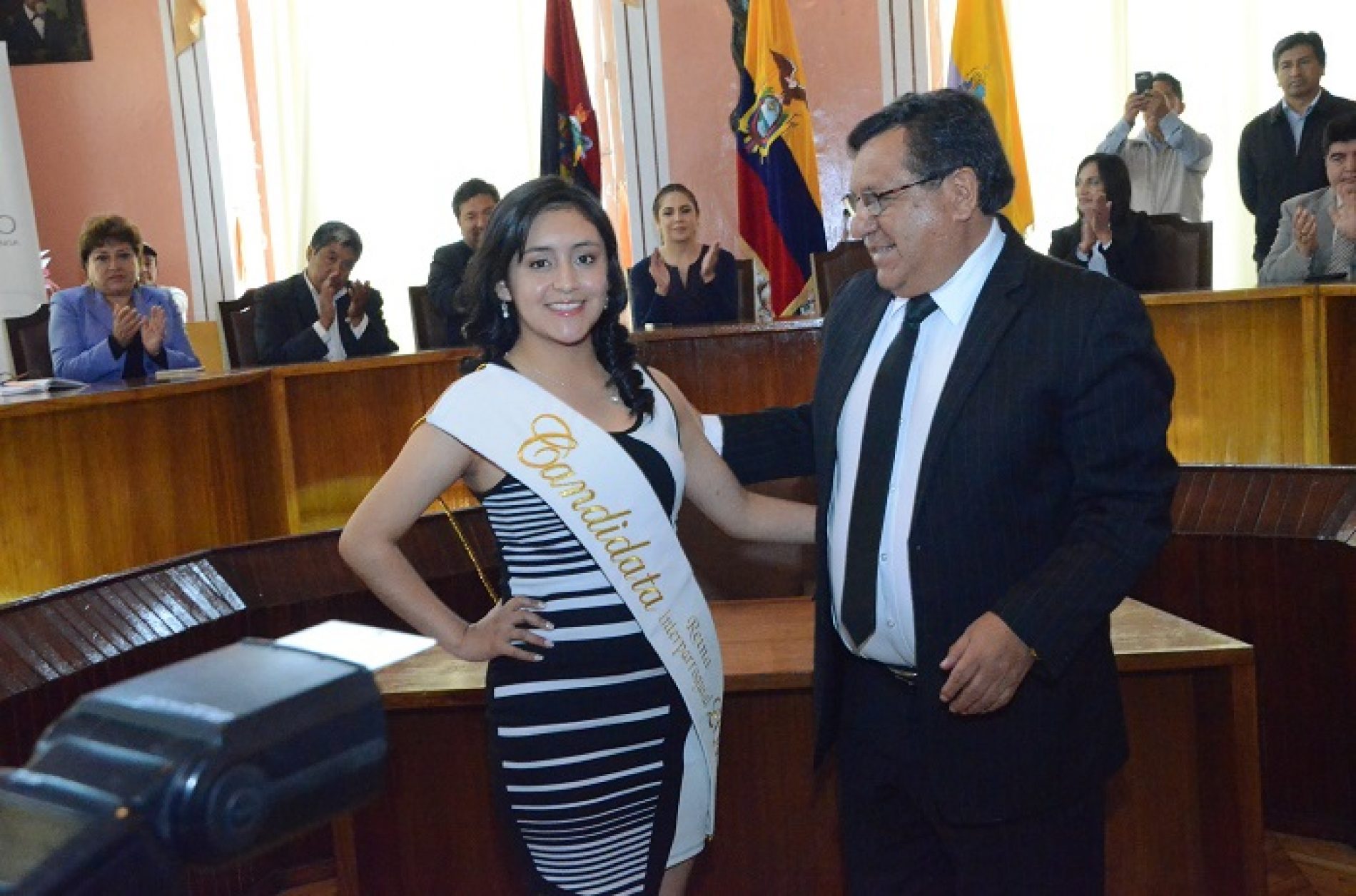 OCHO CANDIDATAS PRESENTADAS OFICIALMENTE PARA EL REINADO INTER PARROQUIAL DE LATACUNGA