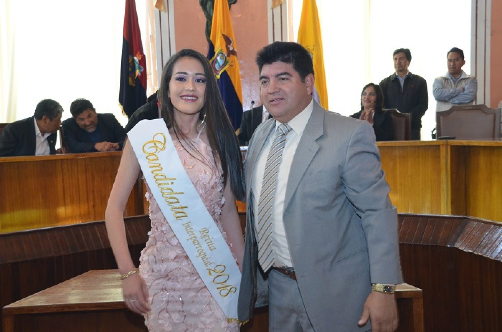 OCHO CANDIDATAS PRESENTADAS OFICIALMENTE PARA EL REINADO INTER PARROQUIAL DE LATACUNGA