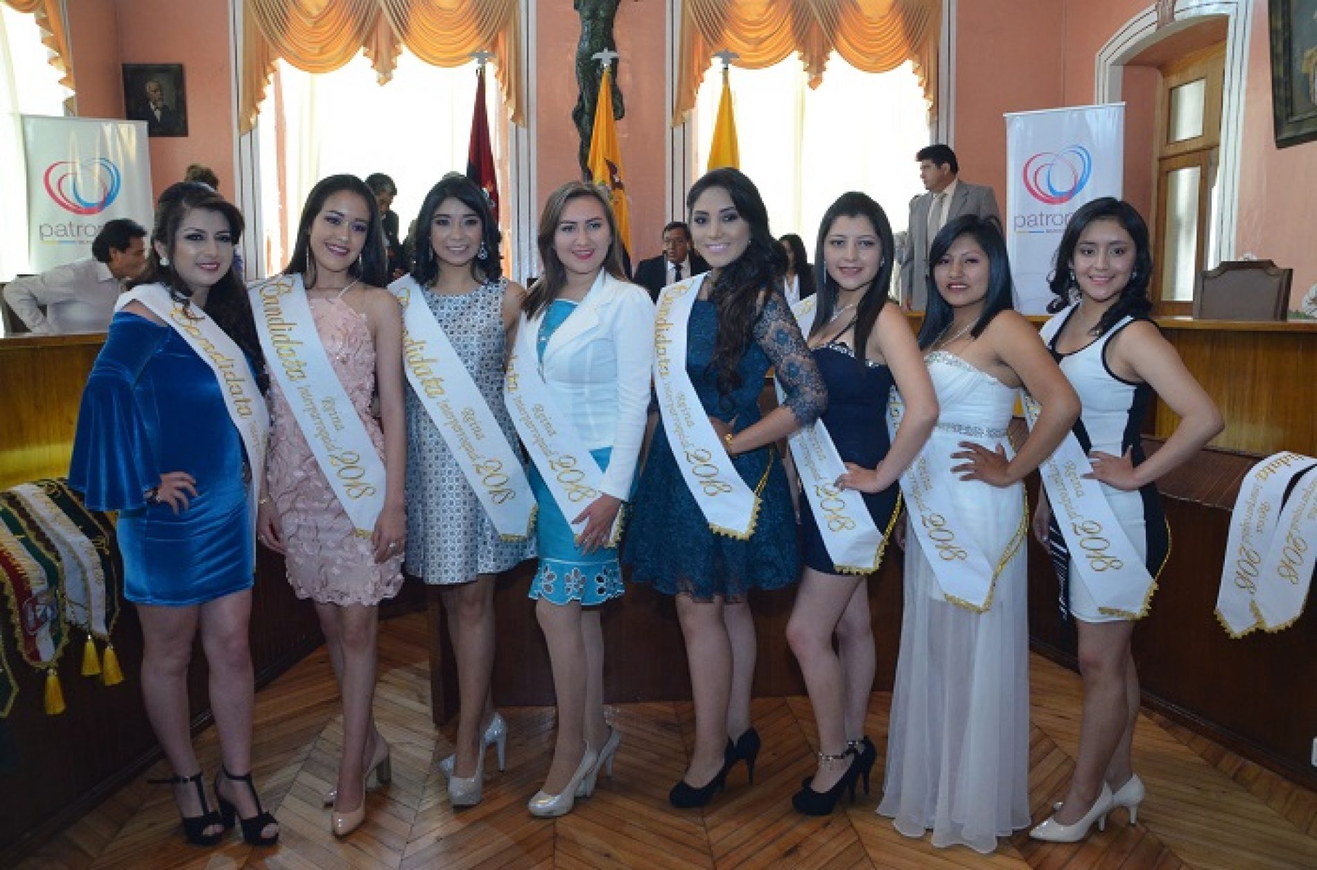 OCHO CANDIDATAS PRESENTADAS OFICIALMENTE PARA EL REINADO INTER PARROQUIAL DE LATACUNGA