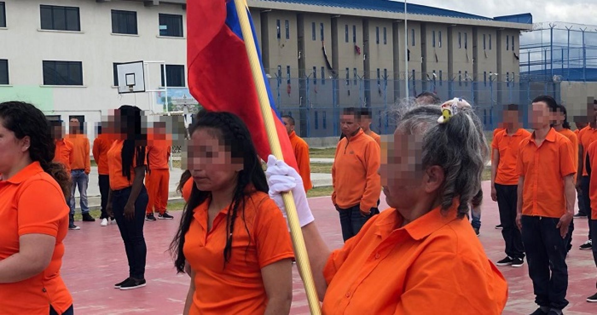 PERSONAS PRIVADAS DE LIBERTAD DIJERON ‘SÍ JURO’ EN EL CRS COTOPAXI