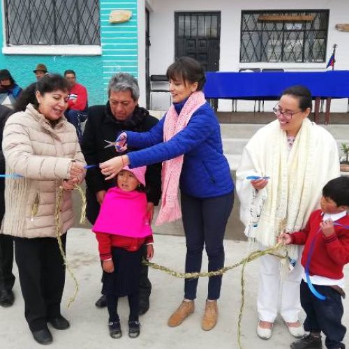 UNIDAD EDUCATIVA SUMAK KAWSAY CELEBRÓ EL “KULLA RAYMI” Y LA REPOTENCIACIÓN DE SU INFRAESTRUCTURA