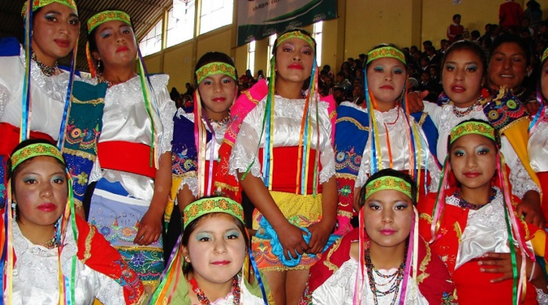 ESTUDIANTES DE SALCEDO DEMOSTRARON SUS HABILIDADES EN FESTIVAL ARTÍSTICO CULTURAL
