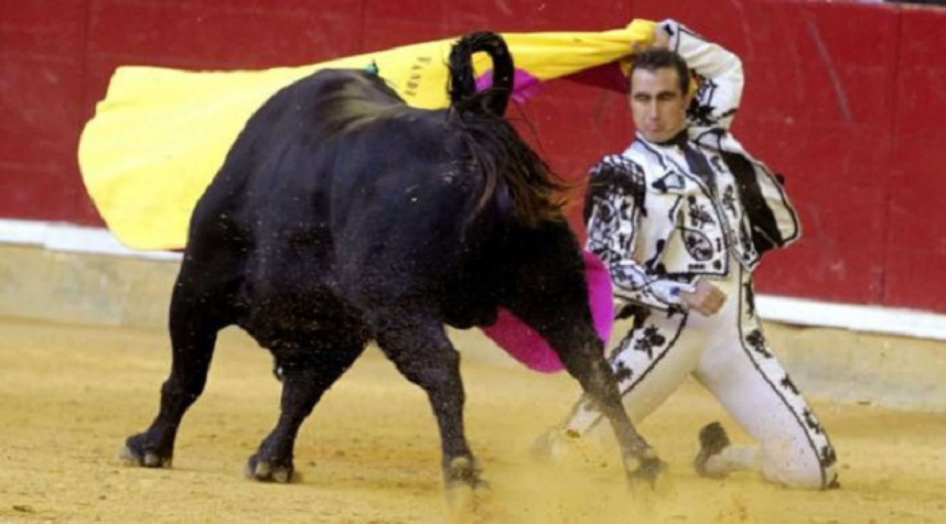 EN LATACUNGA ACTUARÁN TRES TOREROS GRANDES QUE ESTÁN EN LA CUMBRE.