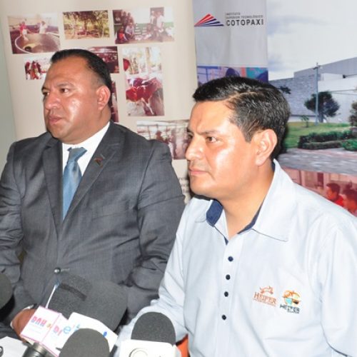 FIRMA DEL CONVENIO INTERINSTITUCIONAL ENTRE EL IST COTOPAXI Y LA FUNDACIÓN HEIFER.(VIDEO)