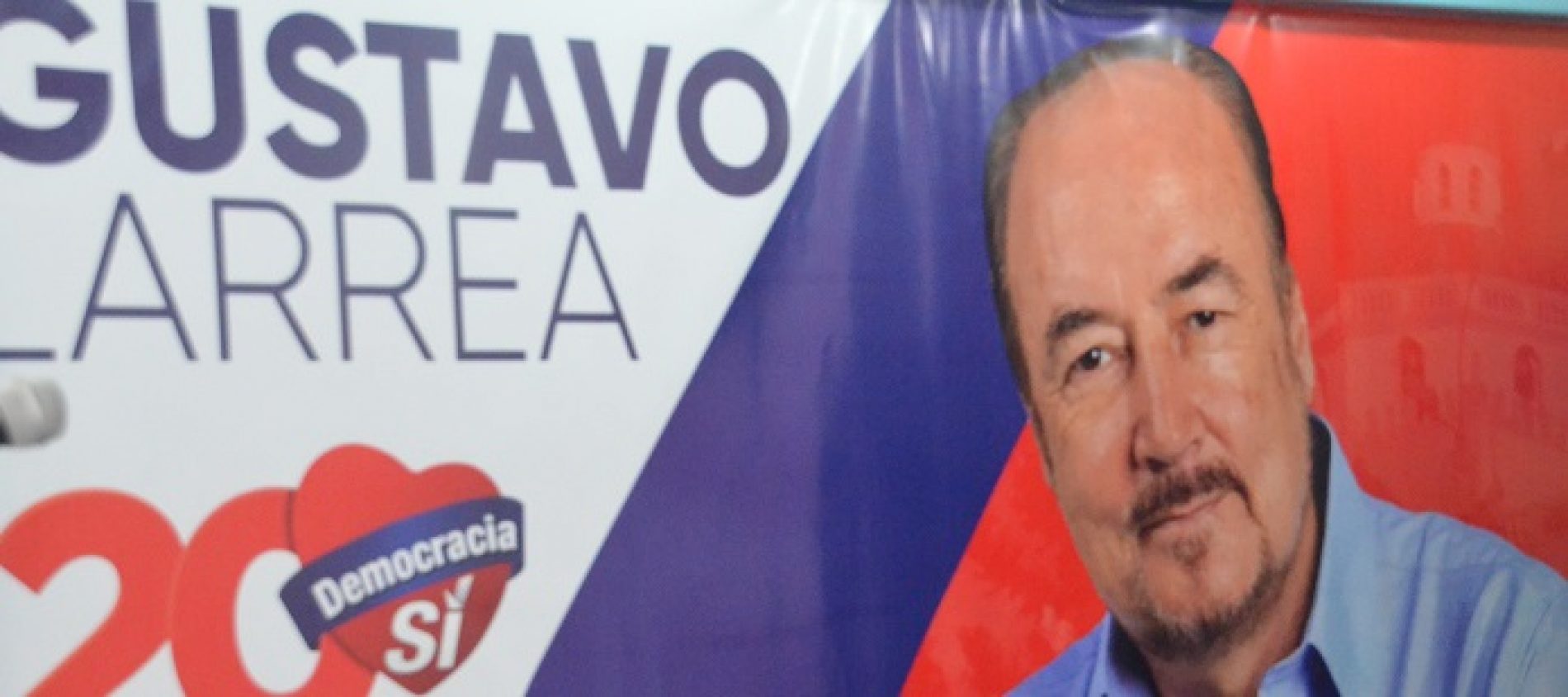 “DEMOCRACIA SÍ” EN LATACUNGA PRESENTÓ A BYRON CÁRDENAS A LA ALCALDÍA (VIDEO)