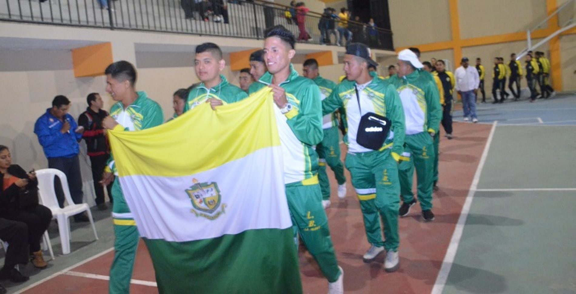 LATACUNGA RECIBE E INAUGURA INTERCANTONAL DE FÚTBOL SENIOR (VIDEO)