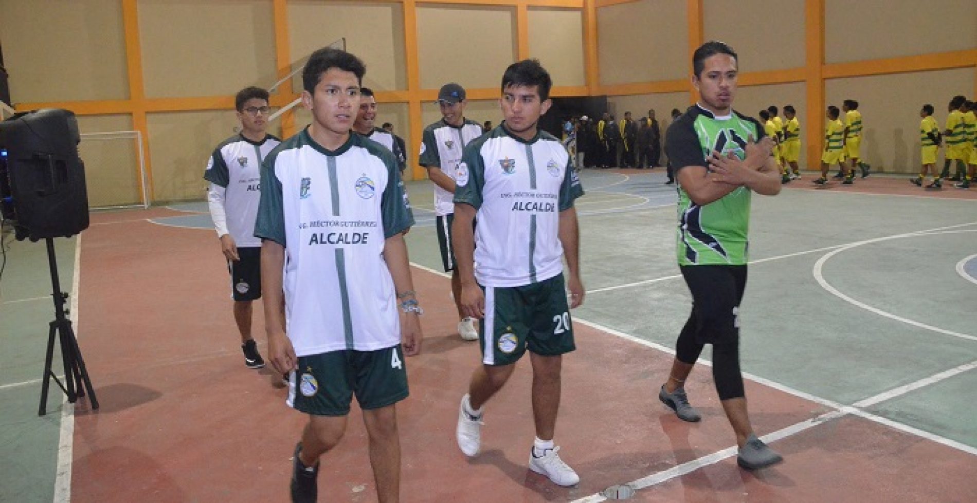 LATACUNGA RECIBE E INAUGURA INTERCANTONAL DE FÚTBOL SENIOR (VIDEO)