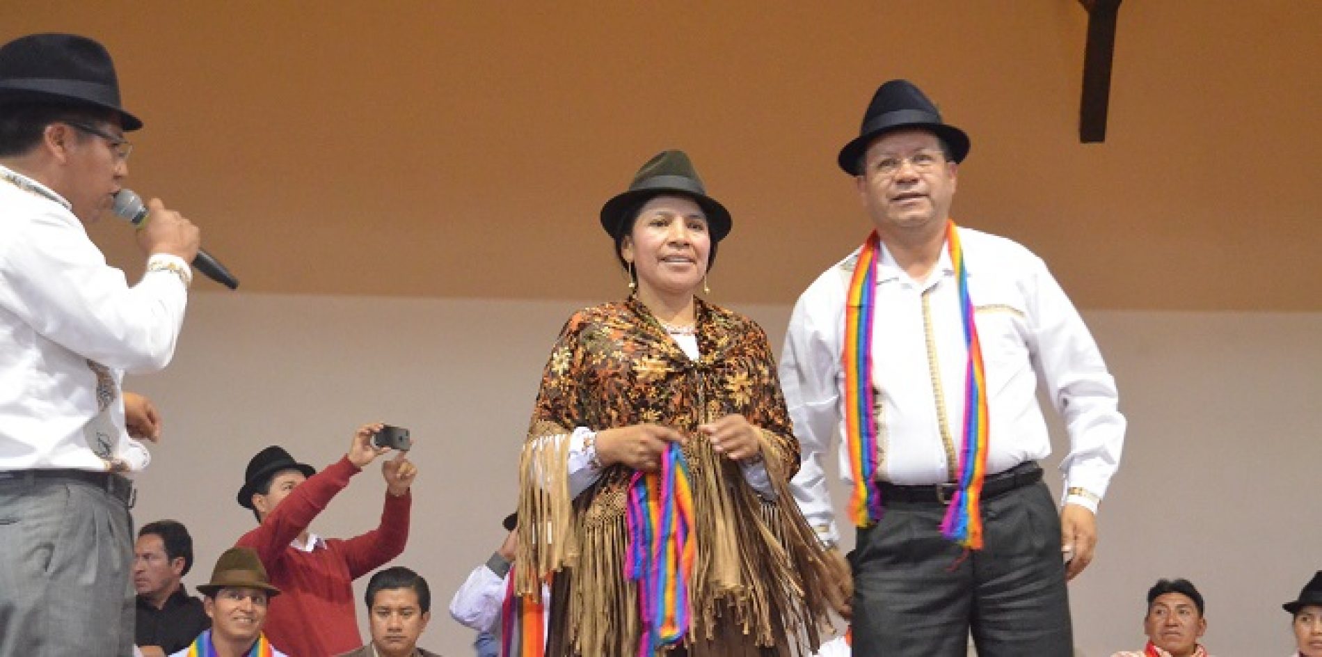 SEMANA DE DECISIONES Y DEFINICIONES EN TIENDA DE PACHAKUTIK (VIDEO)