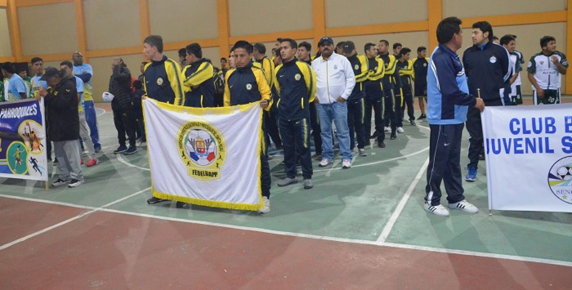 LATACUNGA RECIBE E INAUGURA INTERCANTONAL DE FÚTBOL SENIOR (VIDEO)