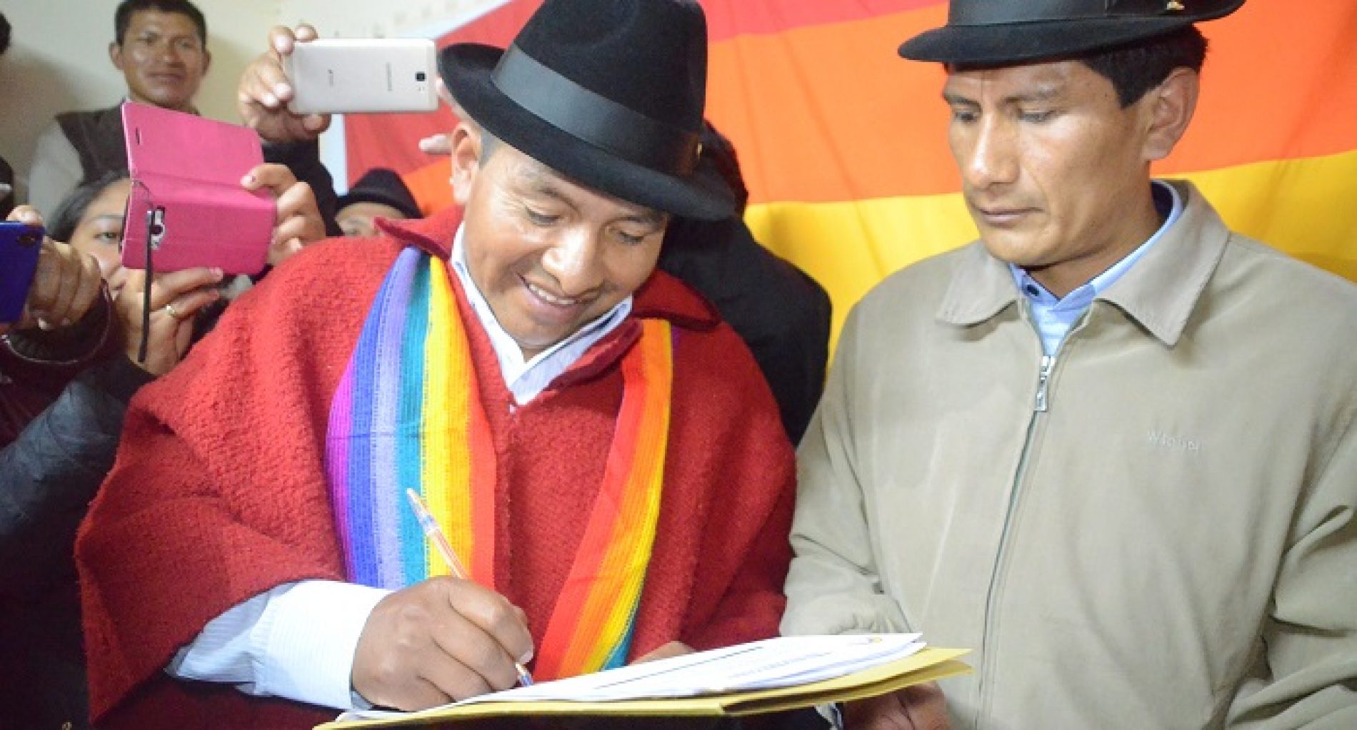 SEMANA DE DECISIONES Y DEFINICIONES EN TIENDA DE PACHAKUTIK (VIDEO)