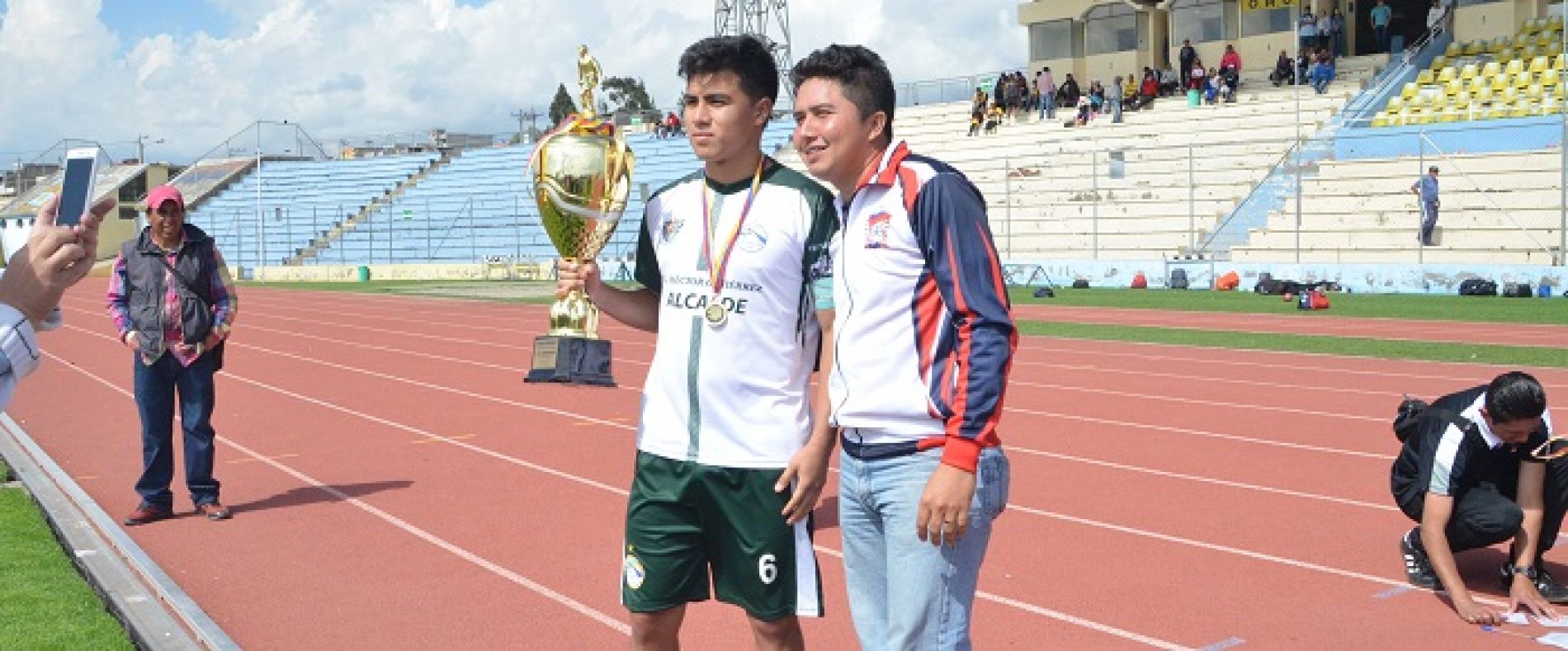 FEDEPROBAC TIENE AL CLUB SENCILLOS COMO CAMPEÓN DE FÚTBOL SENIOR DE COTOPAXI (VIDEO)