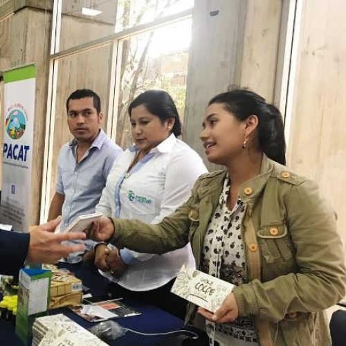ARTICULAN ACCIONES PARA JÓVENES EMPRENDEDORES RURALES