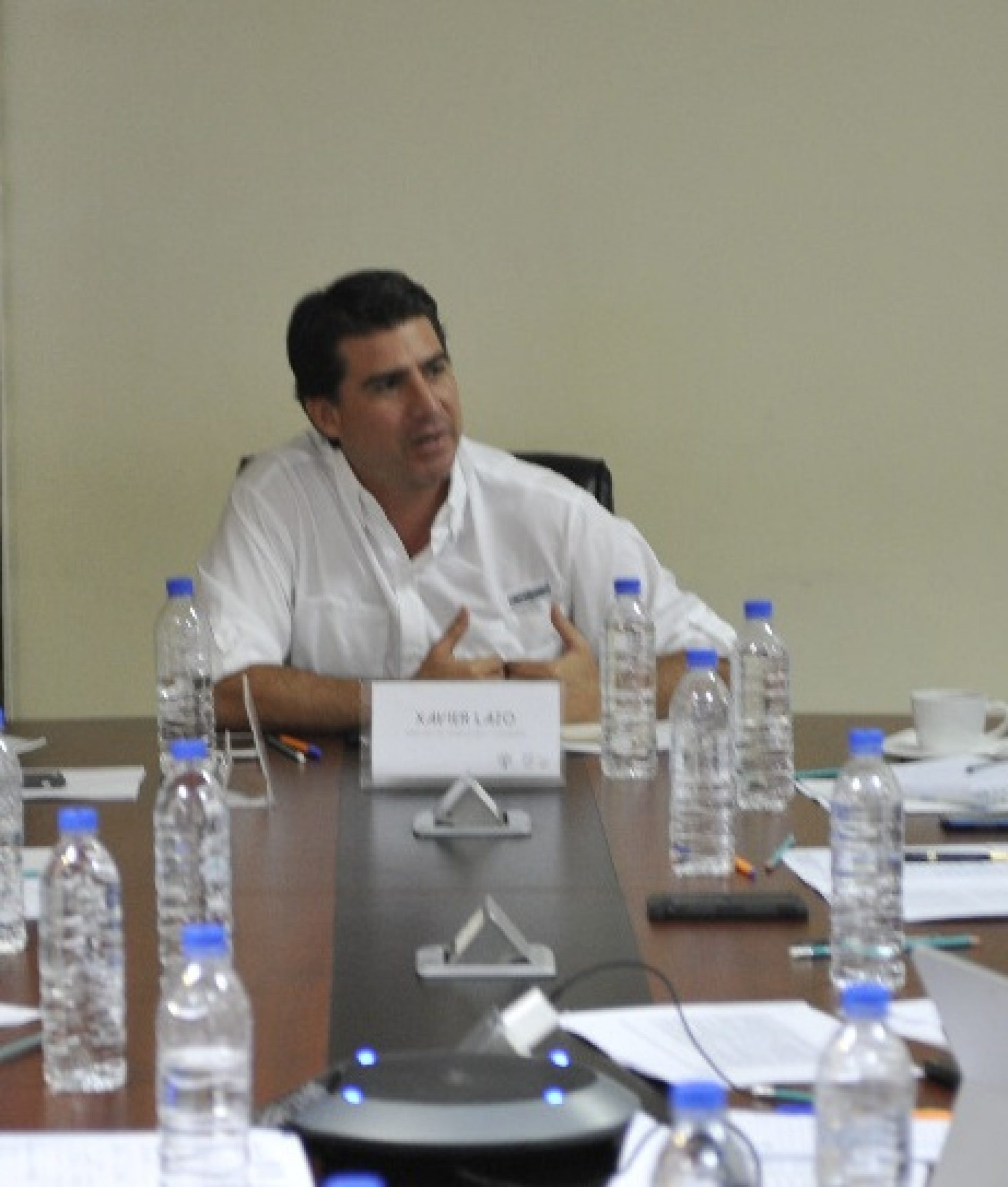 MINISTRO LAZO PARTICIPA EN MESA DE ANÁLISIS DE LA LEY DE FOMENTO PRODUCTIVO