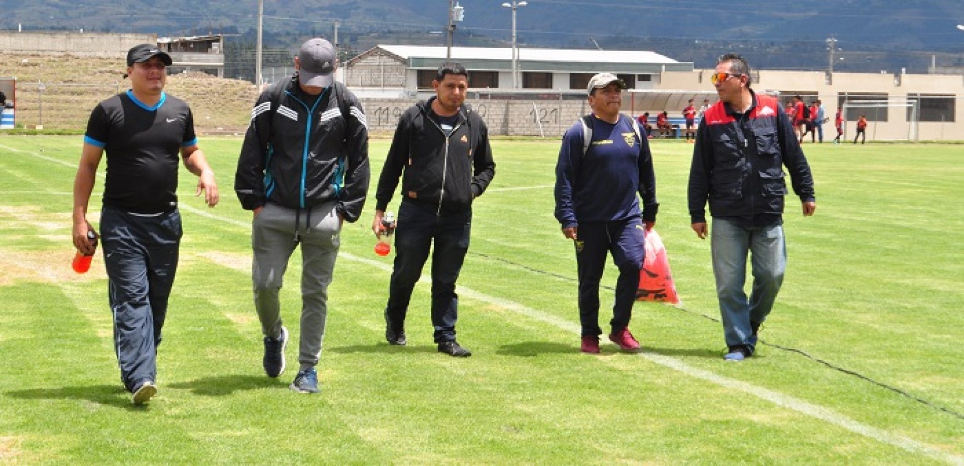 GAD COTOPAXI TIENE  A LOS CAMPEONES DE LAS ESCUELAS DE FÚTBOL (VIDEO)