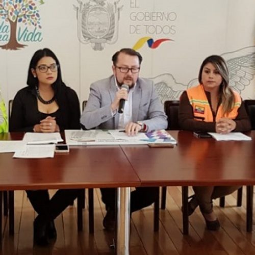 CAMPAÑA “TODOS JUNTOS PORQUE LA PIROTECNIA NO ES UN JUEGO DE NIÑOS” SE SOCIALIZARÁ EN ESTABLECIMIENTOS EDUCATIVOS LATACUNGA