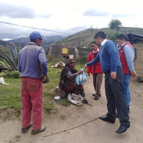 DISTRITO DE SALUD DE SIGCHOS ENTREGA PRESENTES A GRUPOS VULNERABLES DEL CANTÓN