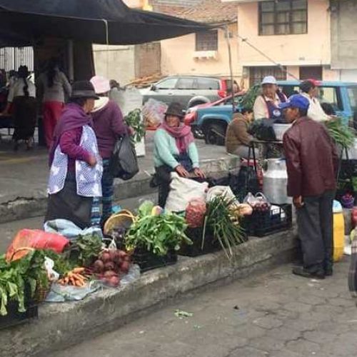 FERIA DE LA MATA A LA OLLA SE CONSOLIDA CON MÁS FUERZA EN EL SECTOR LA LAGUNA PERTENECIENTE A LATACUNGA.
