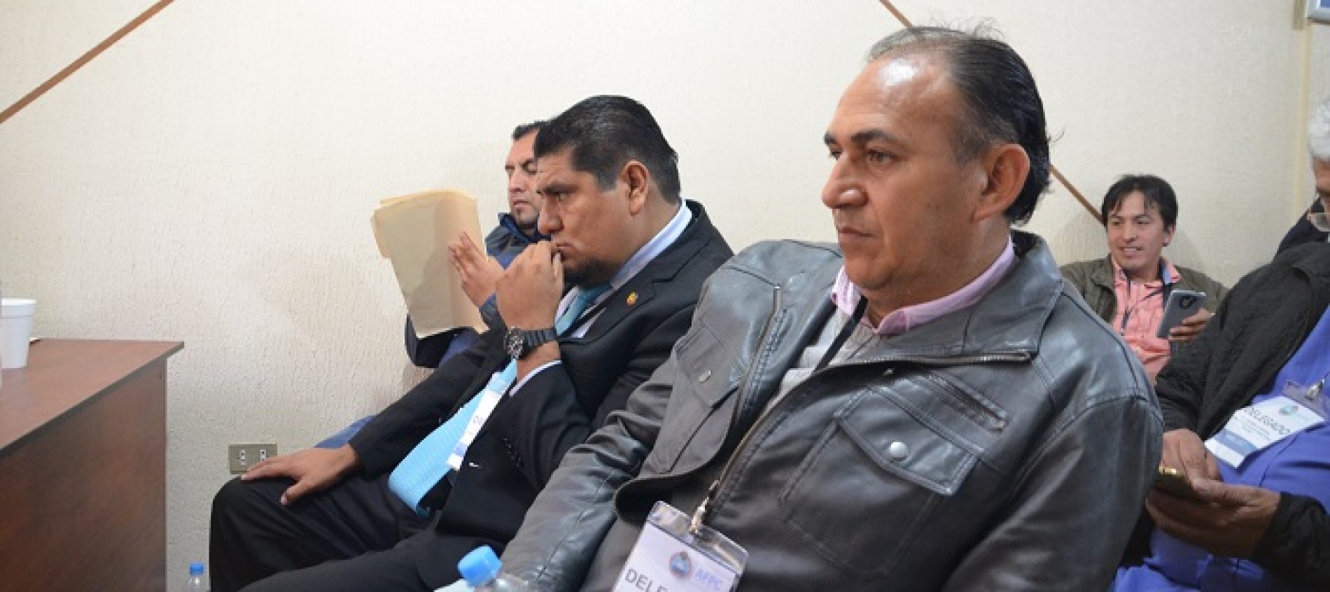 AZAEL ROSERO ELECTO PRESIDENTE DEL FÚTBOL PROFESIONAL DE COTOPAXI CON VOTO DIRIMENTE (VIDEO)