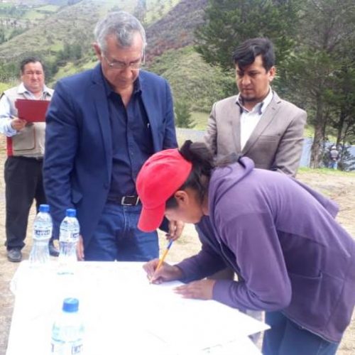 ALCALDE DE SIGCHOS INAUGURA RELLENO SANITARIO
