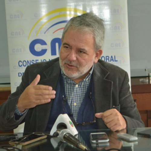 CONSEJERO LUIS VERDESOTO LLAMA A PARTICIPAR Y CONFIAR EN EL PROCESO DEMOCRÁTICO   