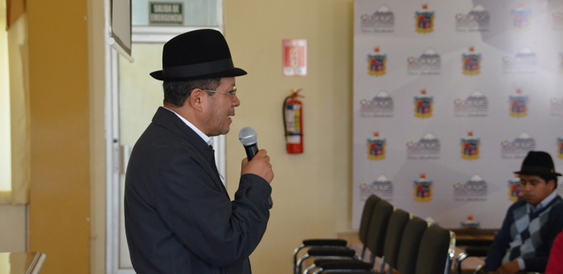 GAD COTOPAXI Y BAN ECUADOR SE REUNIERON CON PRODUCTORES PARA FOMENTAR PEQUEÑAS EMPRESAS  (VIDEO)