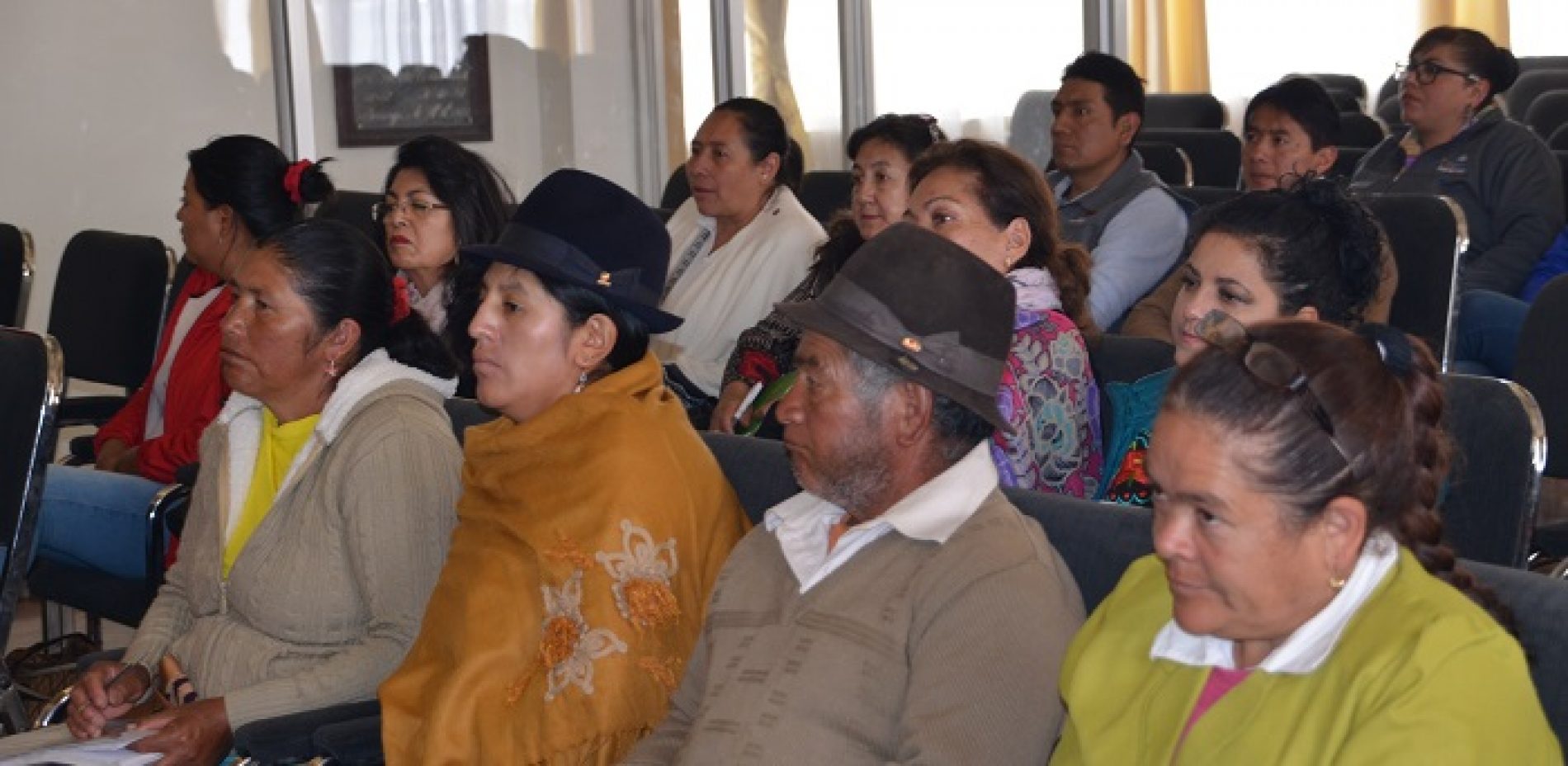 GAD COTOPAXI Y BAN ECUADOR SE REUNIERON CON PRODUCTORES PARA FOMENTAR PEQUEÑAS EMPRESAS  (VIDEO)