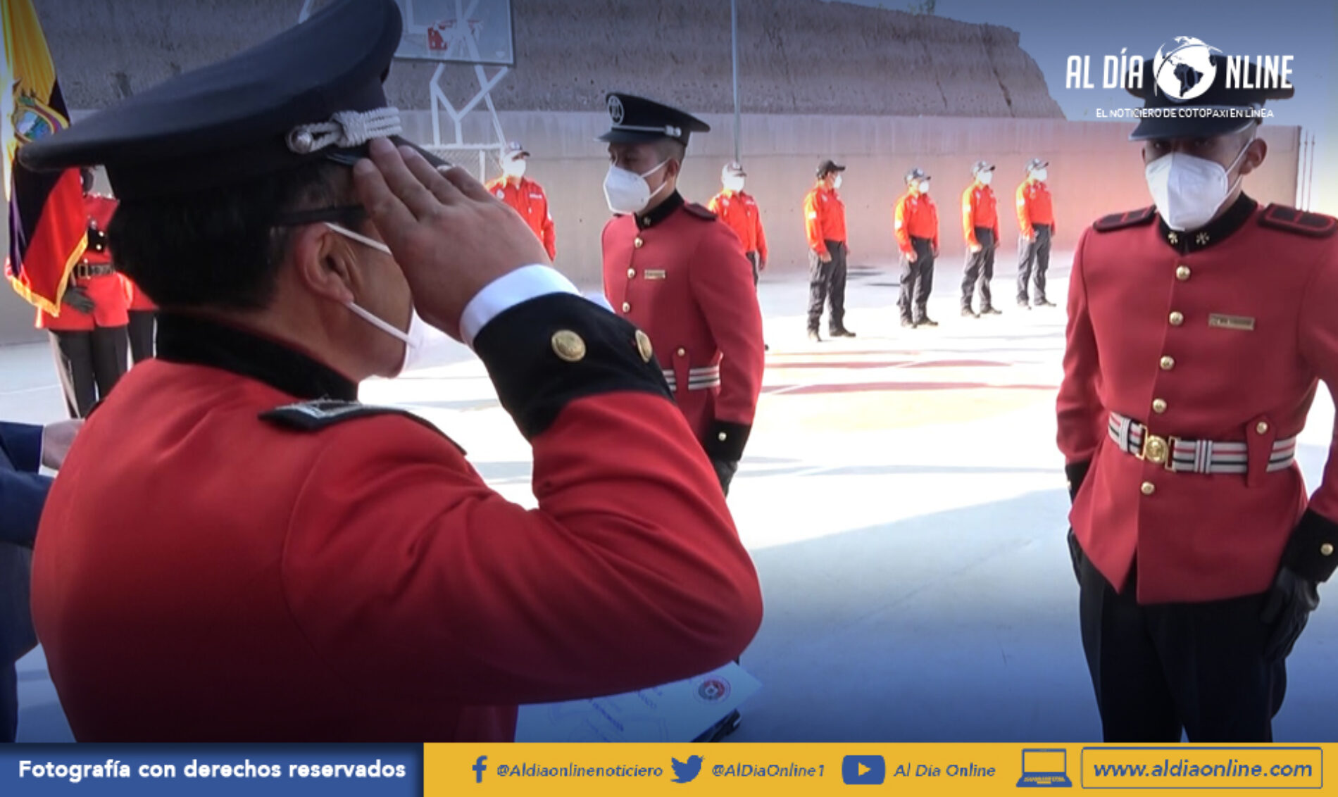 OCHO FLAMANTES BOMBEROS SE INCORPORAN AL CUERPO DE BOMBEROS DE LATACUNGA (VIDEO)