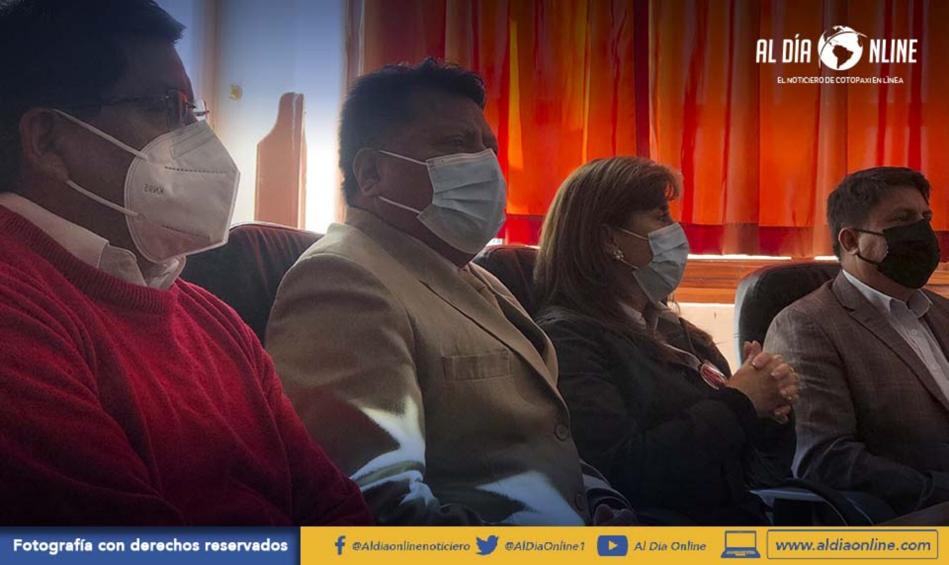 GAD LATACUNGA FIRMÓ CONVENIO PARA MEJORAR LA TELECOMUNICACIÓN, AGUA POTABLE Y ALCANTARILLADO EN EL CANTÓN. (AUDIOS)