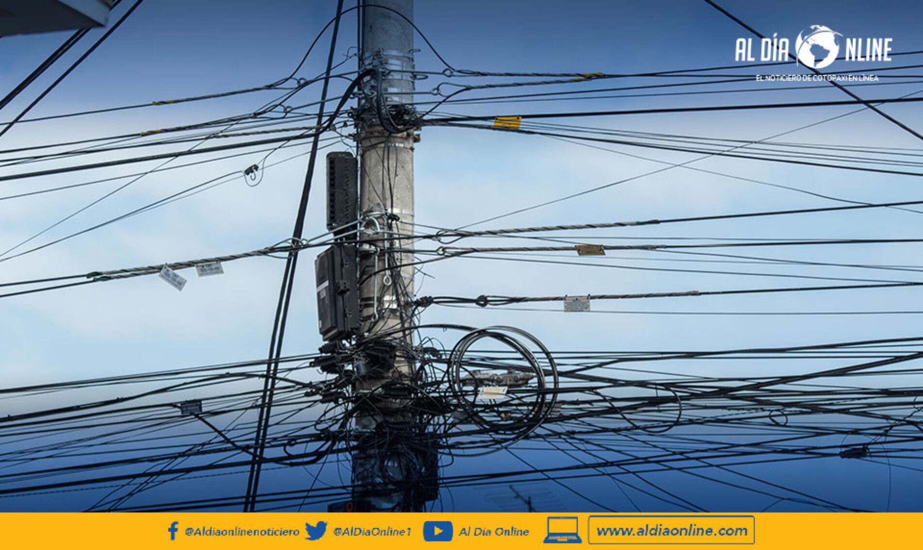 MUNICIPIO DE LATACUNGA SOCIALIZARÁ ORDENANZA CON PROVEEDORES DE INTERNET Y TV PARA RETIRAR CABLES DE LAS CALLES