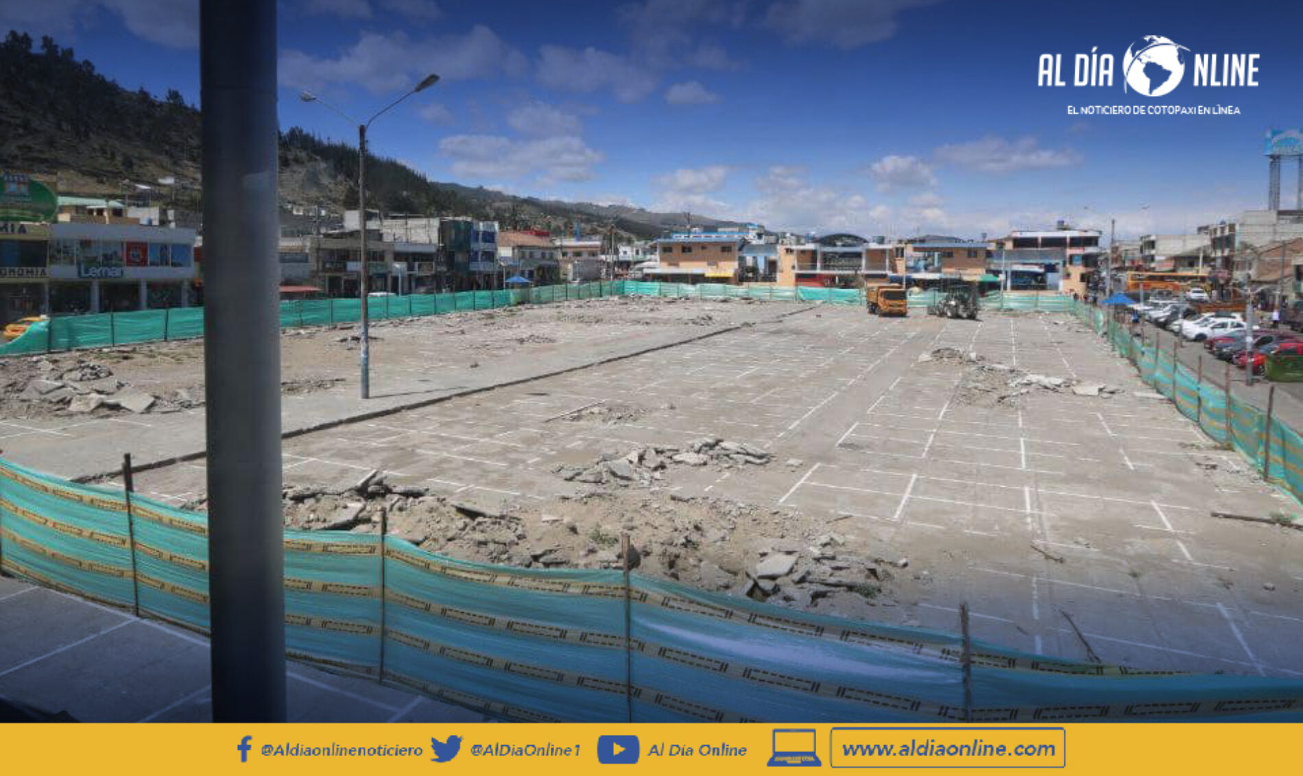 PLAZA CULTURAL Y CÍVICA “SUCRE” EN PUJILÍ INICIA PRIMERA FASE PARA SU ADECENTAMIENTO