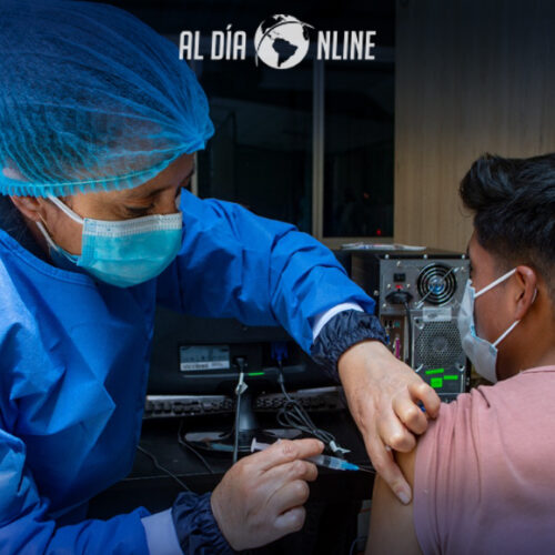UTC APLICARÁ DOSIS DE REFUERZO A ESTUDIANTES, DOCENTES Y SERVIDORES