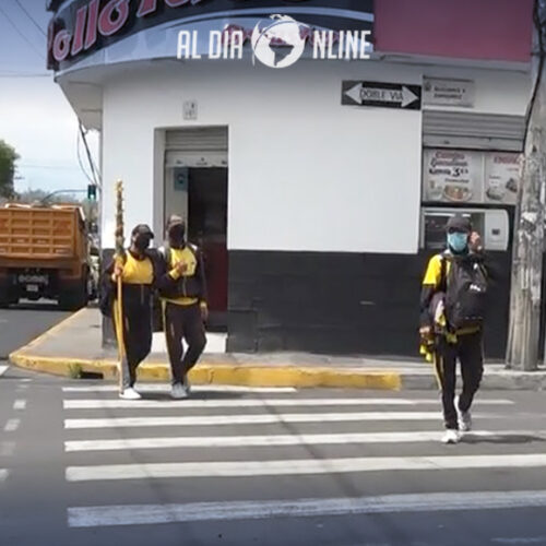 ESTUDIANTES DE LATACUNGA REGRESAN A LAS AULAS CUMPLIENDO LAS MEDIDAS DE BIOSEGURIDAD Y DECISIONES DEL COE – N. (VIDEO)