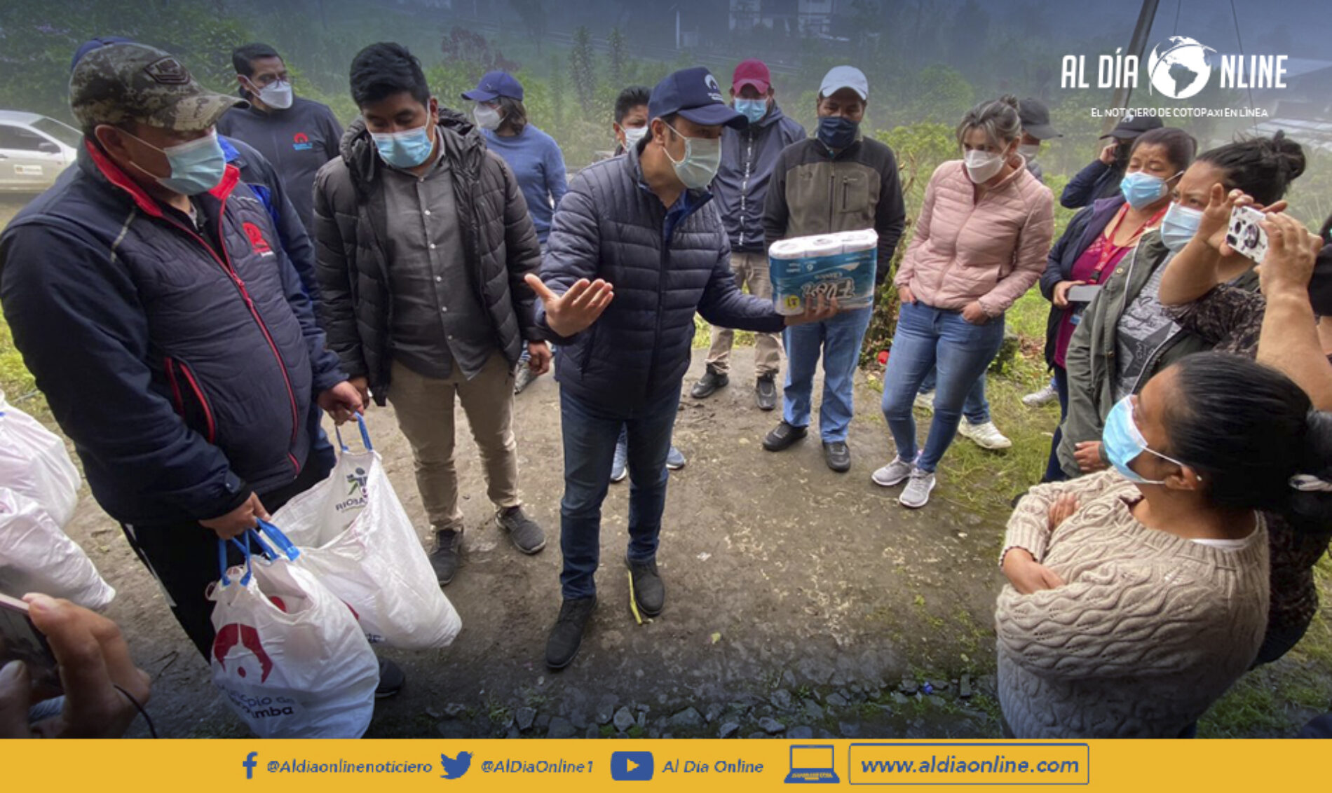 MUNICIPIO DE RIOBAMBA LLEGA CON AYUDA AL SUBTRÓPICO DE COTOPAXI POR GESTIÓN DE CONCEJAL CHUGCHILÁN