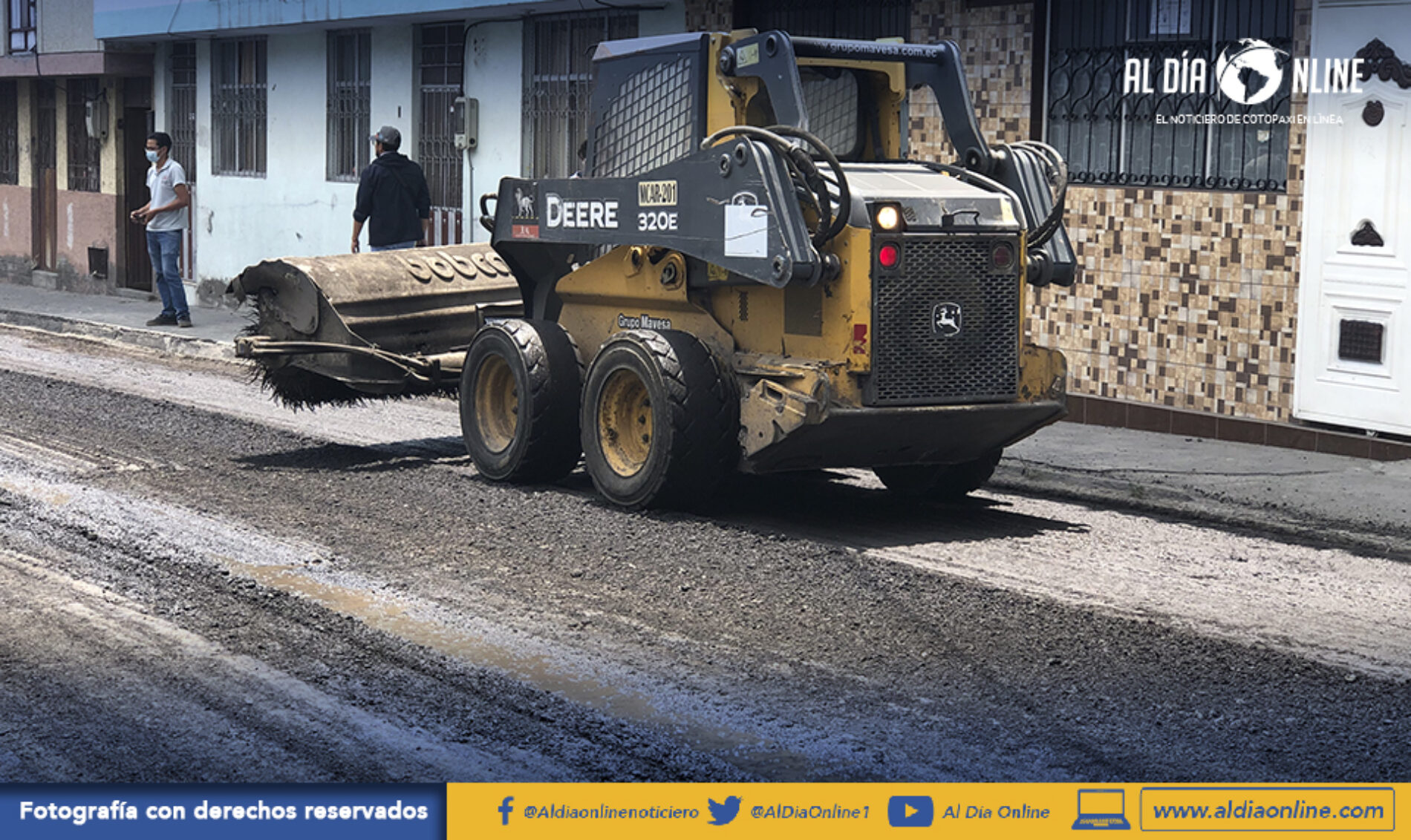 AVANZA PLAN DE OBRAS VIALES, AL MOMENTO SE TRABAJA EN EL RECAPEO DE LA VÍA QUE CONDUCE A SANTA ROSA DE PICHUL