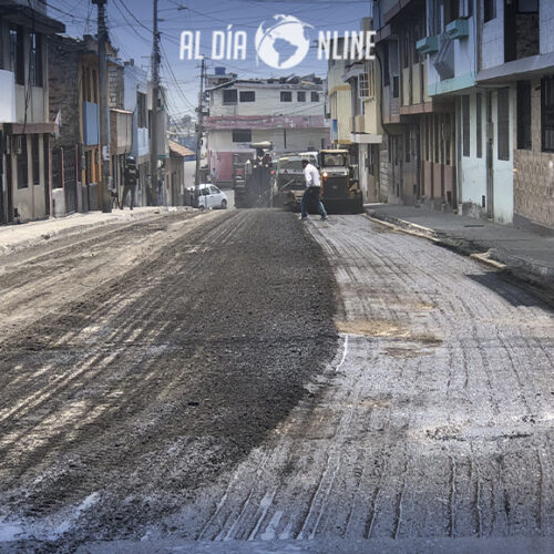 AVANZA PLAN DE OBRAS VIALES, AL MOMENTO SE TRABAJA EN EL RECAPEO DE LA VÍA QUE CONDUCE A SANTA ROSA DE PICHUL