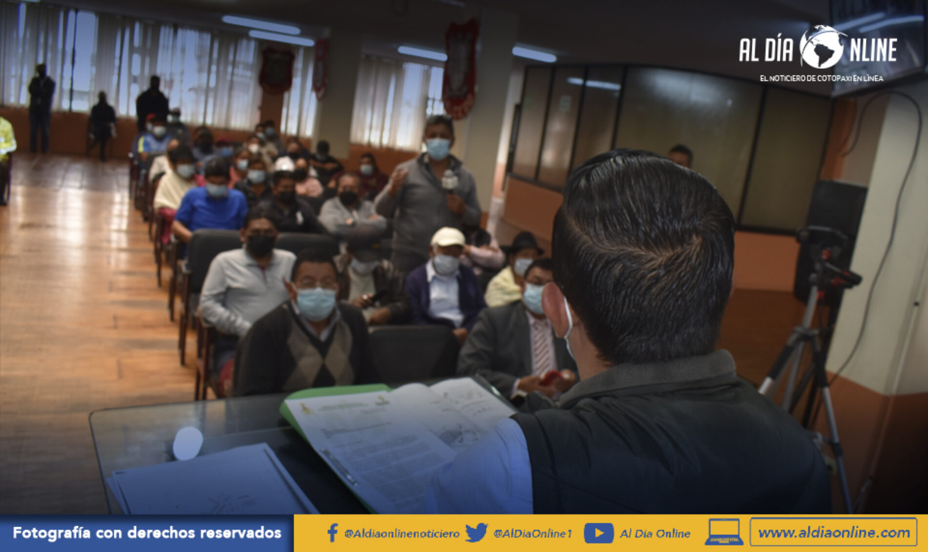 ASAMBLEA CANTONAL DE SAQUISILÍ RESOLVIÓ TOMARSE LA E35 ESTE JUEVES Y ESPERAR PRESENCIA DE AUTORIDADES (VIDEO)