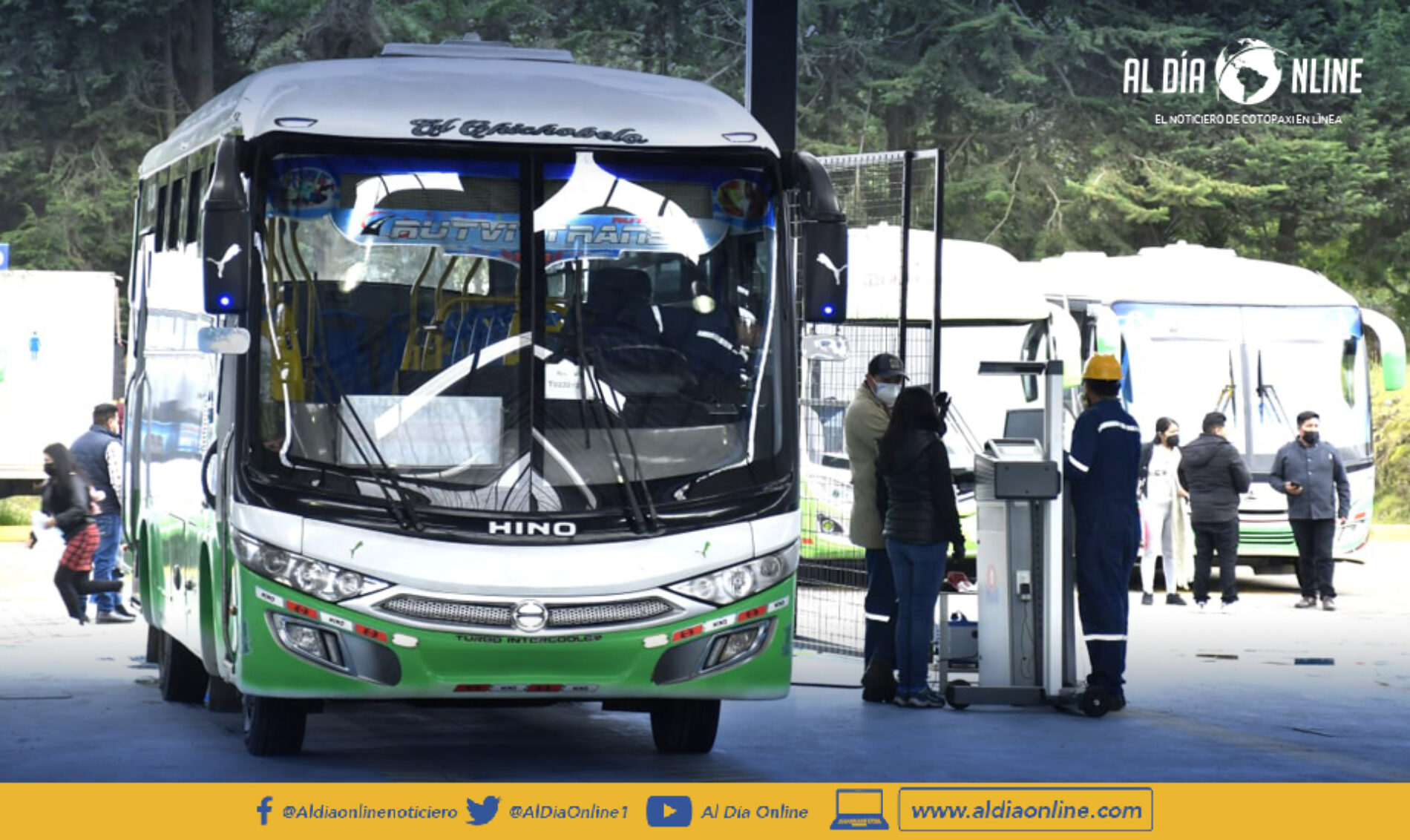 BUSES DE LA COOPERATIVA “CONCEL”  DE QUITO APROVECHAN  DE REVISIÓN TÉCNICA VEHICULAR DE LATACUNGA