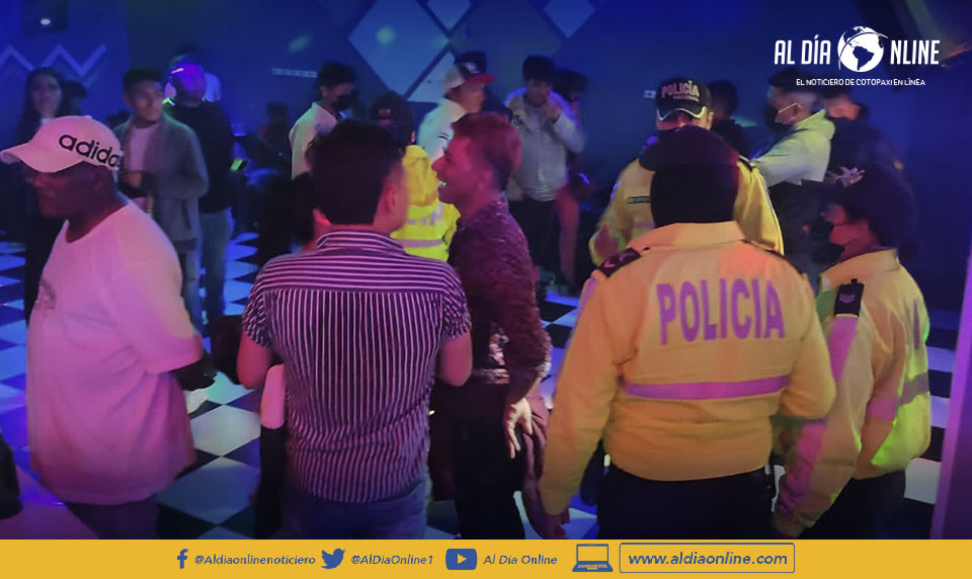 700 LIBADORES FUERON RETIRADOS DE LAS VÍAS PÚBLICAS DURANTE EL FIN DE SEMANA EN LATACUNGA. (VIDEO)